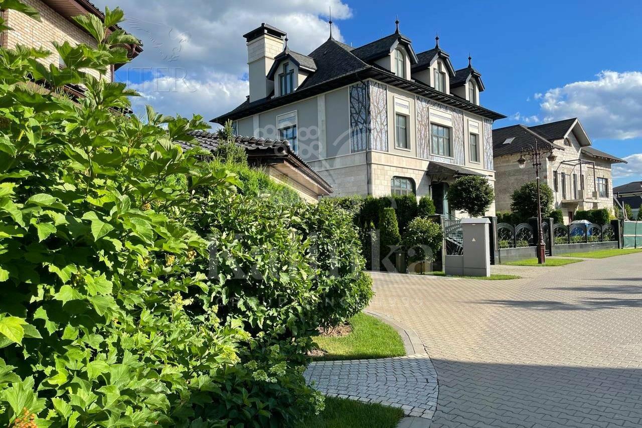 2-этажный коттедж 669 м² без отделки