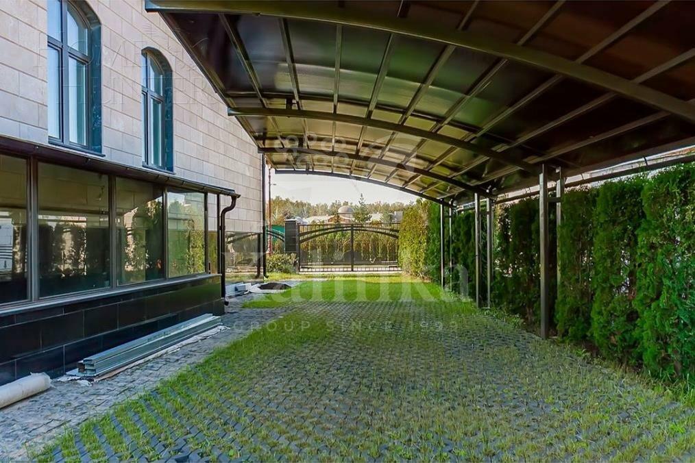 2-этажный коттедж 669 м² без отделки