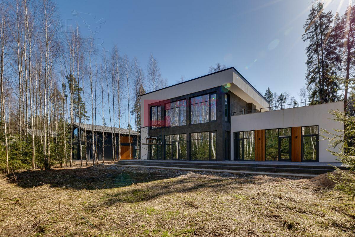 2-этажный коттедж 549 м² без отделки