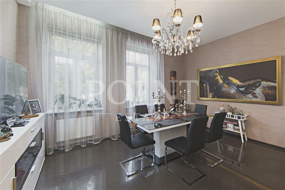 2-этажный коттедж 868 м² с отделкой