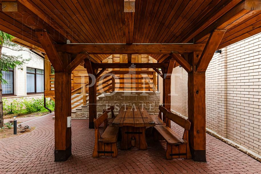 2-этажный коттедж 730 м² с отделкой