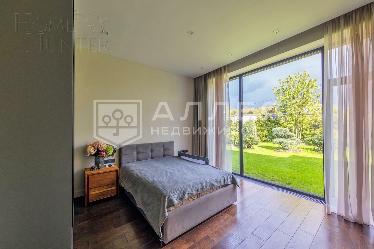 1-этажный коттедж 400 м² с отделкой