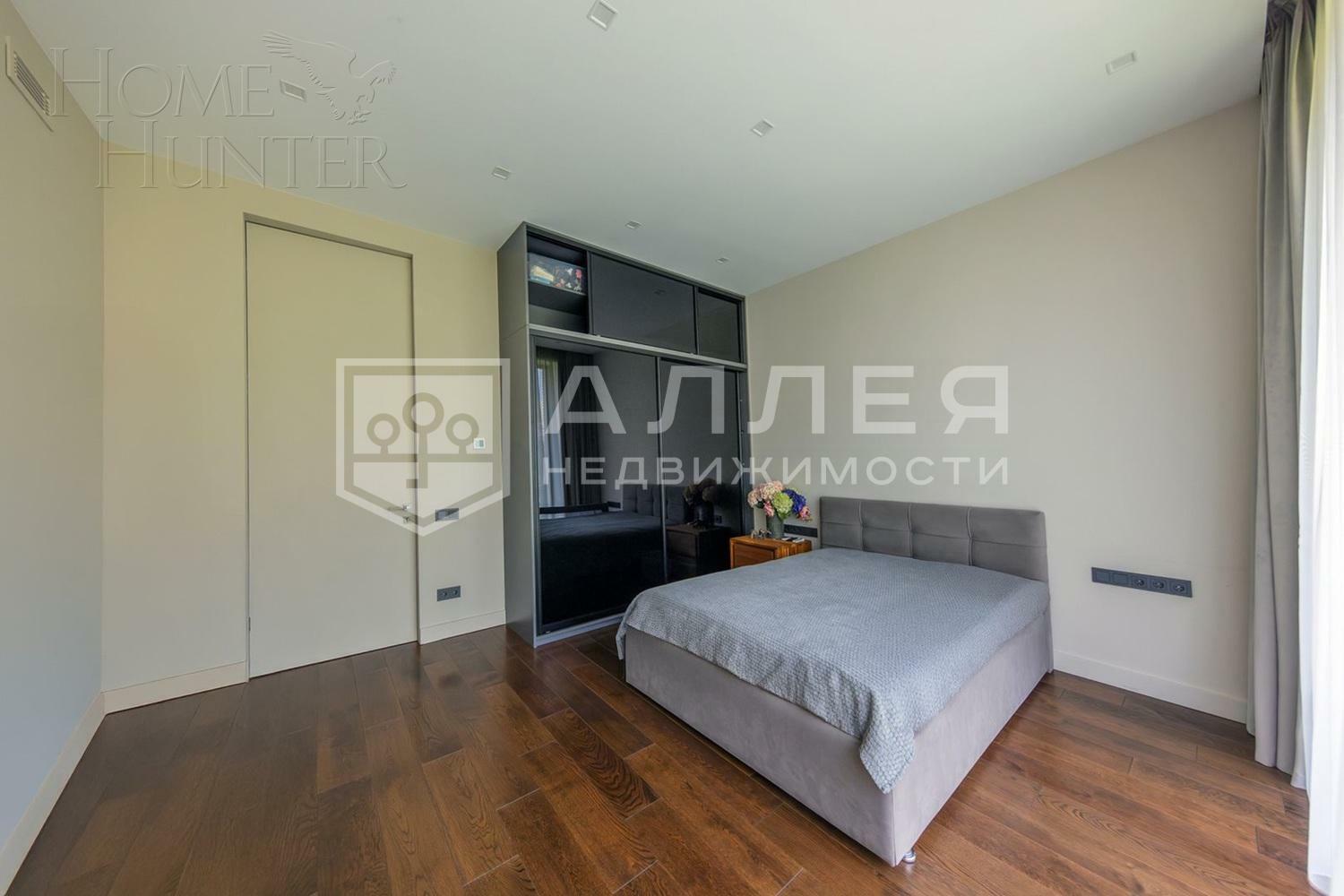 1-этажный коттедж 400 м² с отделкой