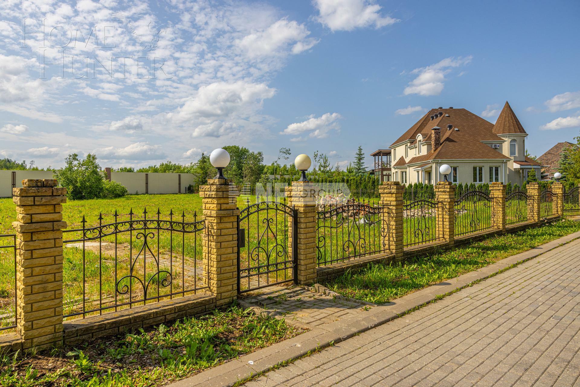 Участок 24 сот. в охраняемом поселке