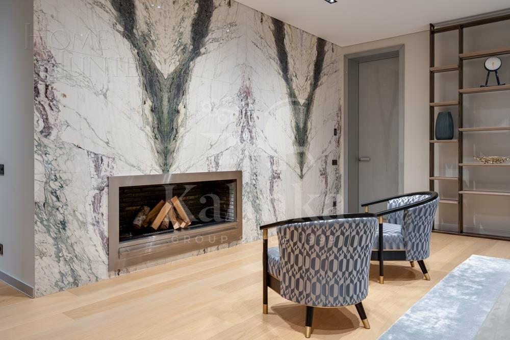 3-этажный коттедж 2 600 м² с отделкой