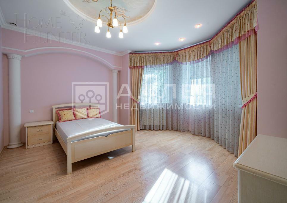 2-этажный коттедж 776 м² с отделкой