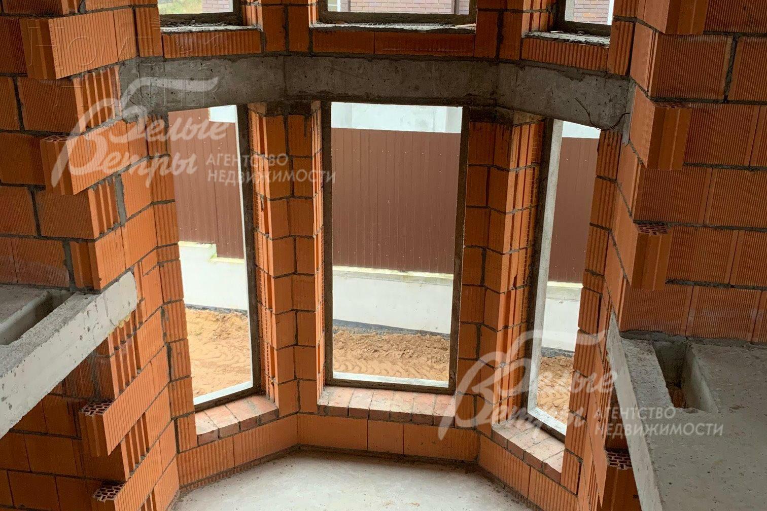 2-этажный коттедж 393 м² без отделки