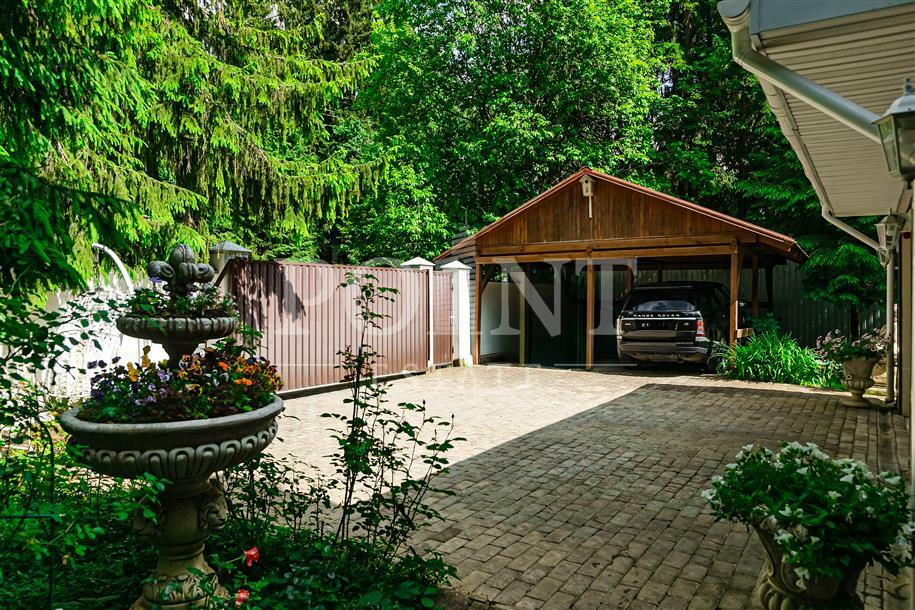 2-этажный коттедж 868 м² с отделкой