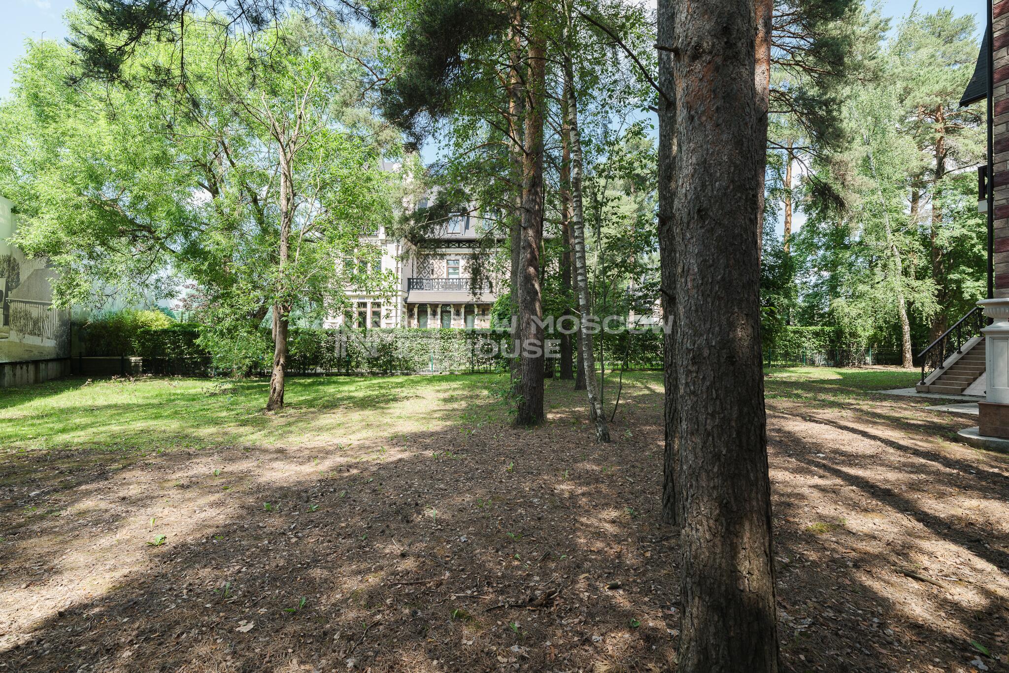 2-этажный коттедж 639 м² с отделкой