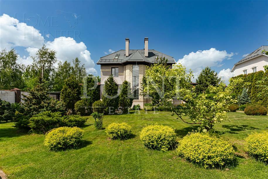 2-этажный коттедж 500 м² с отделкой