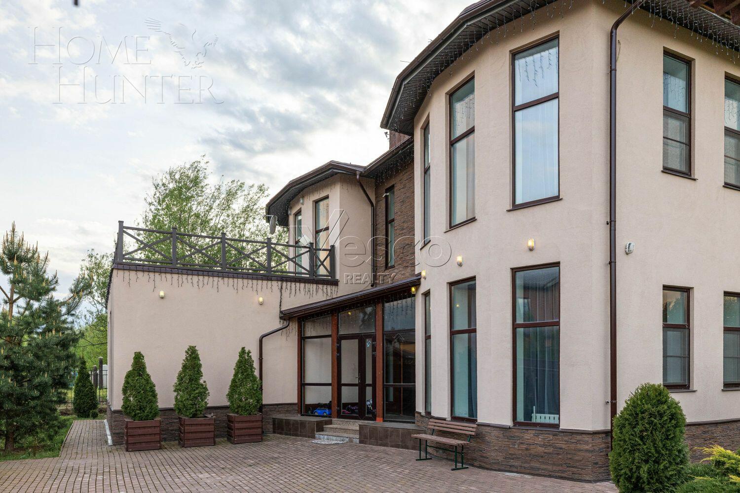 2-этажный коттедж 430 м² с отделкой