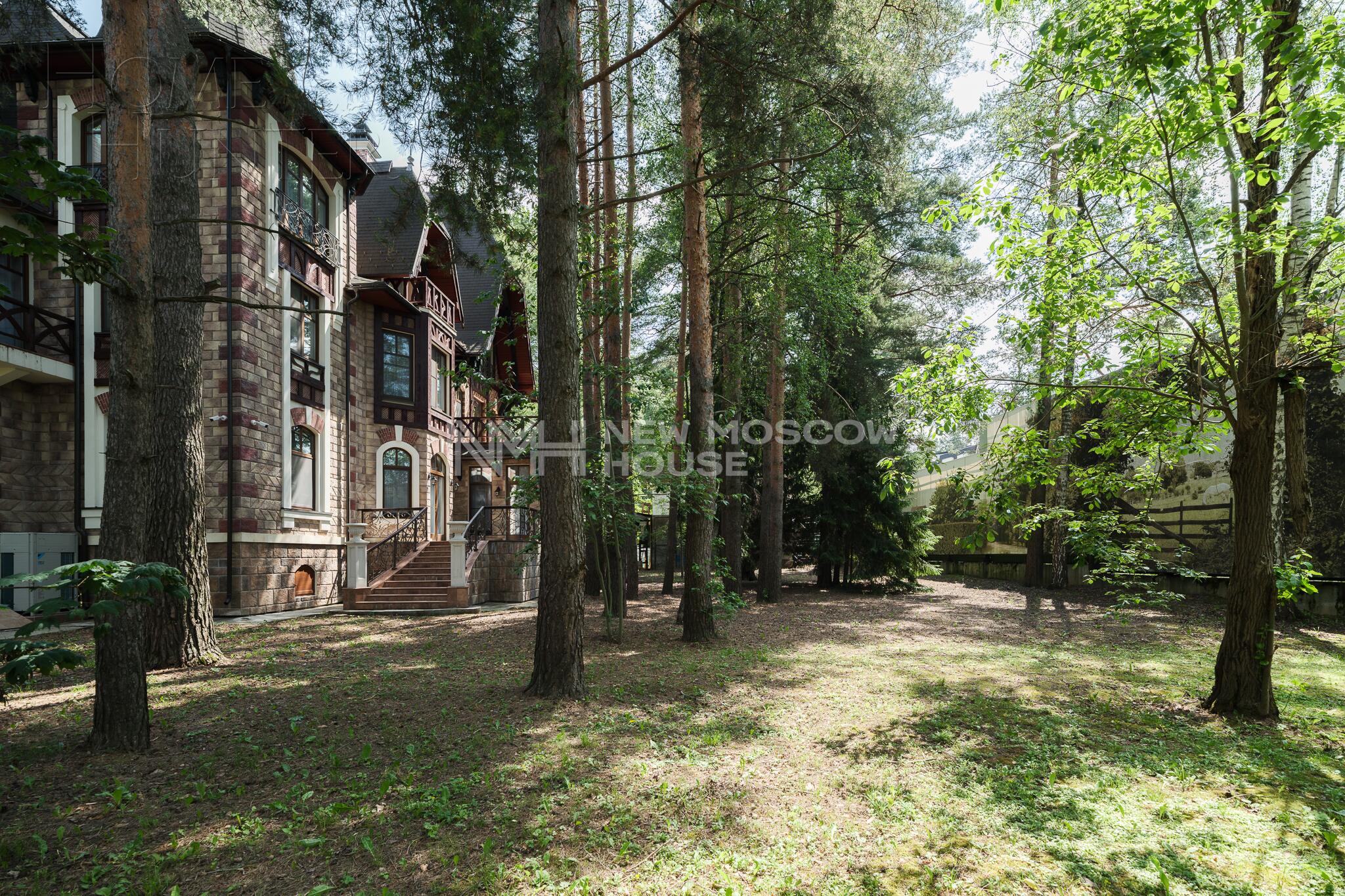 2-этажный коттедж 639 м² с отделкой