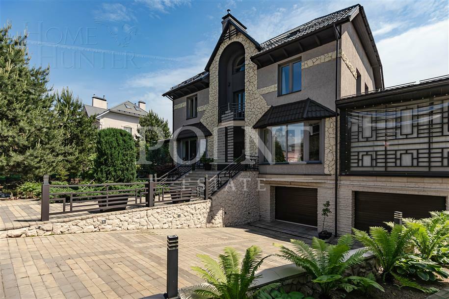 2-этажный коттедж 500 м² с отделкой