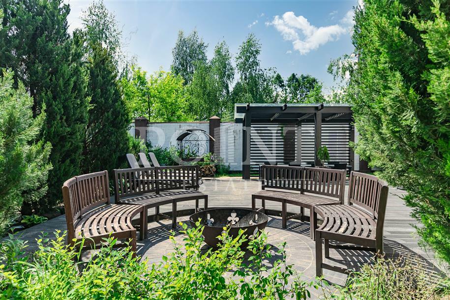 2-этажный коттедж 500 м² с отделкой