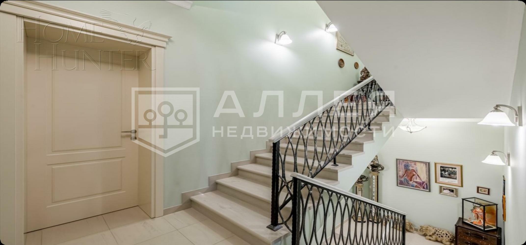 3-этажный таунхаус 275 м² с отделкой