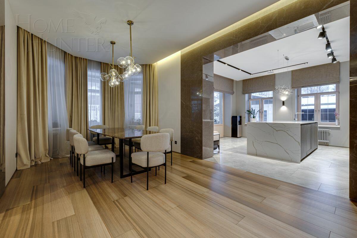 2-этажный коттедж 688 м² с отделкой