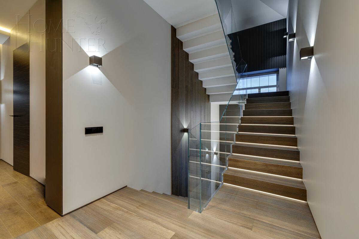 2-этажный коттедж 688 м² с отделкой