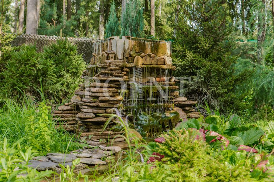 3-этажный коттедж 3 390 м² с отделкой