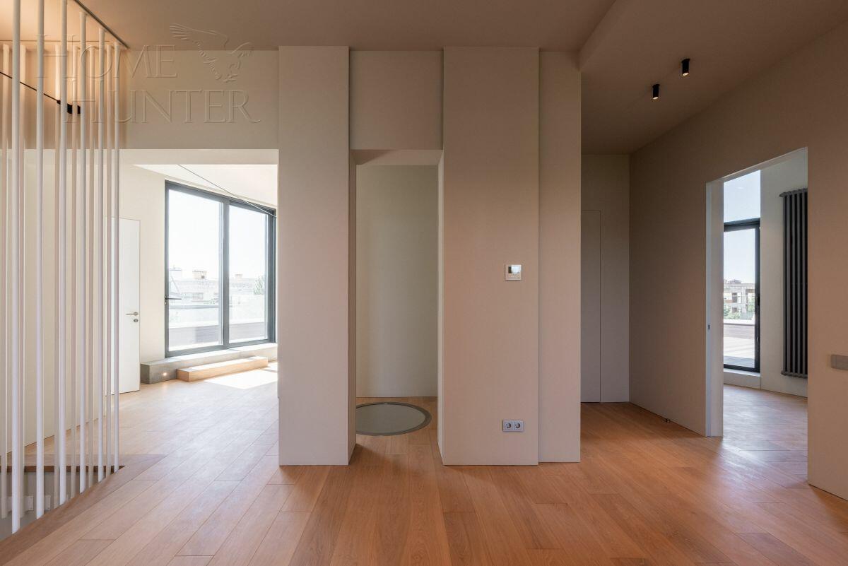 2-этажный коттедж 830 м² с отделкой