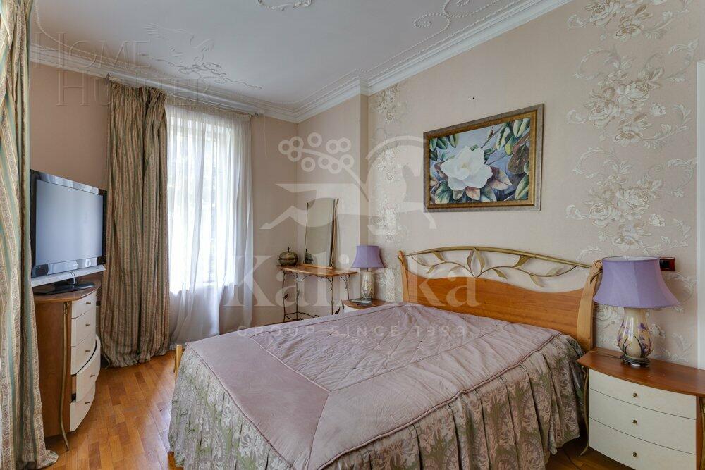 2-этажный коттедж 650 м² с отделкой