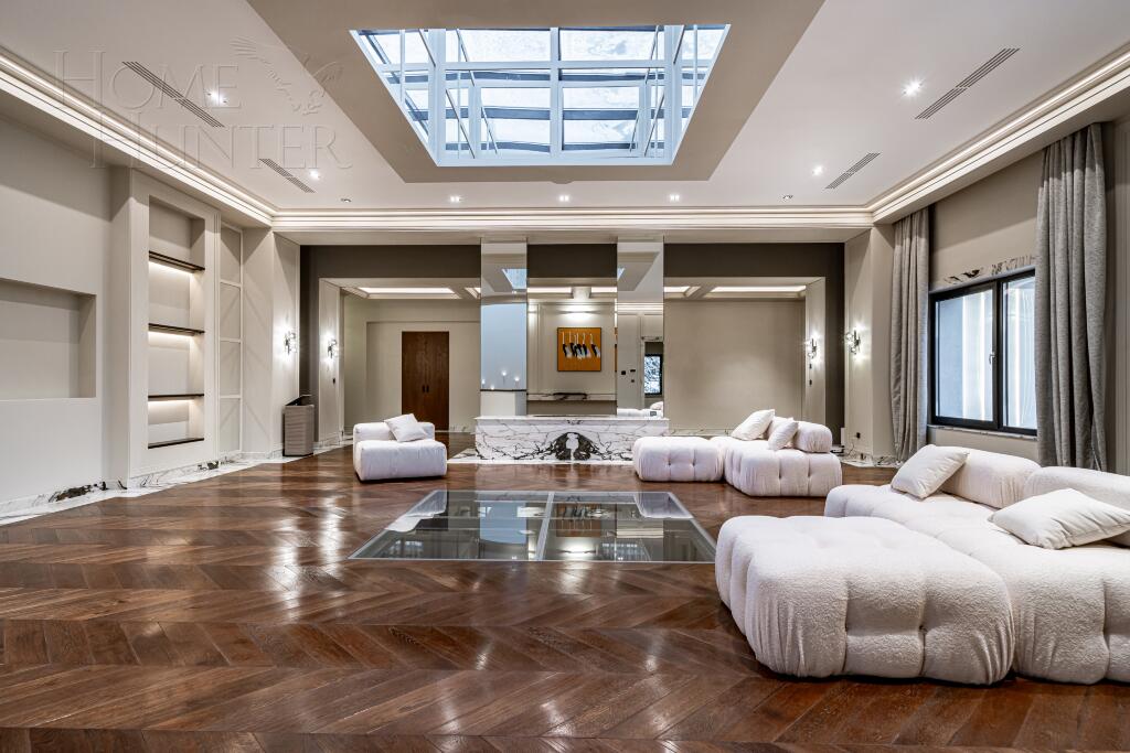 2-этажный коттедж 2 000 м² с отделкой