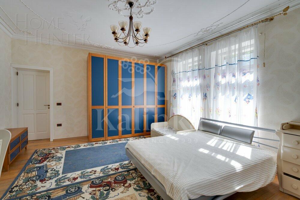 2-этажный коттедж 650 м² с отделкой