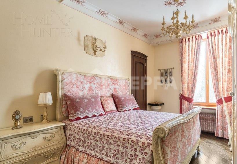 2-этажный коттедж 691.8 м² с отделкой