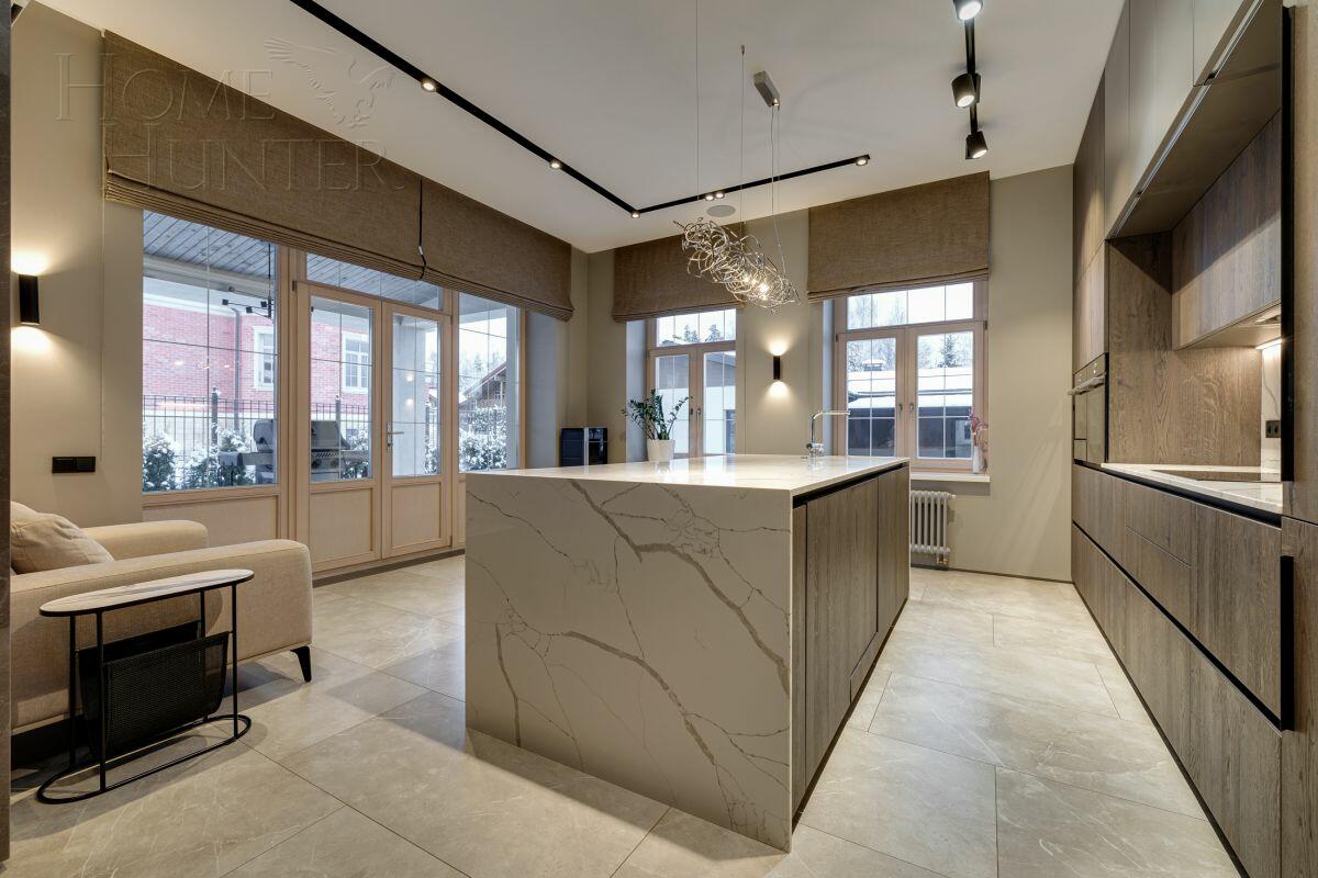 2-этажный коттедж 688 м² с отделкой