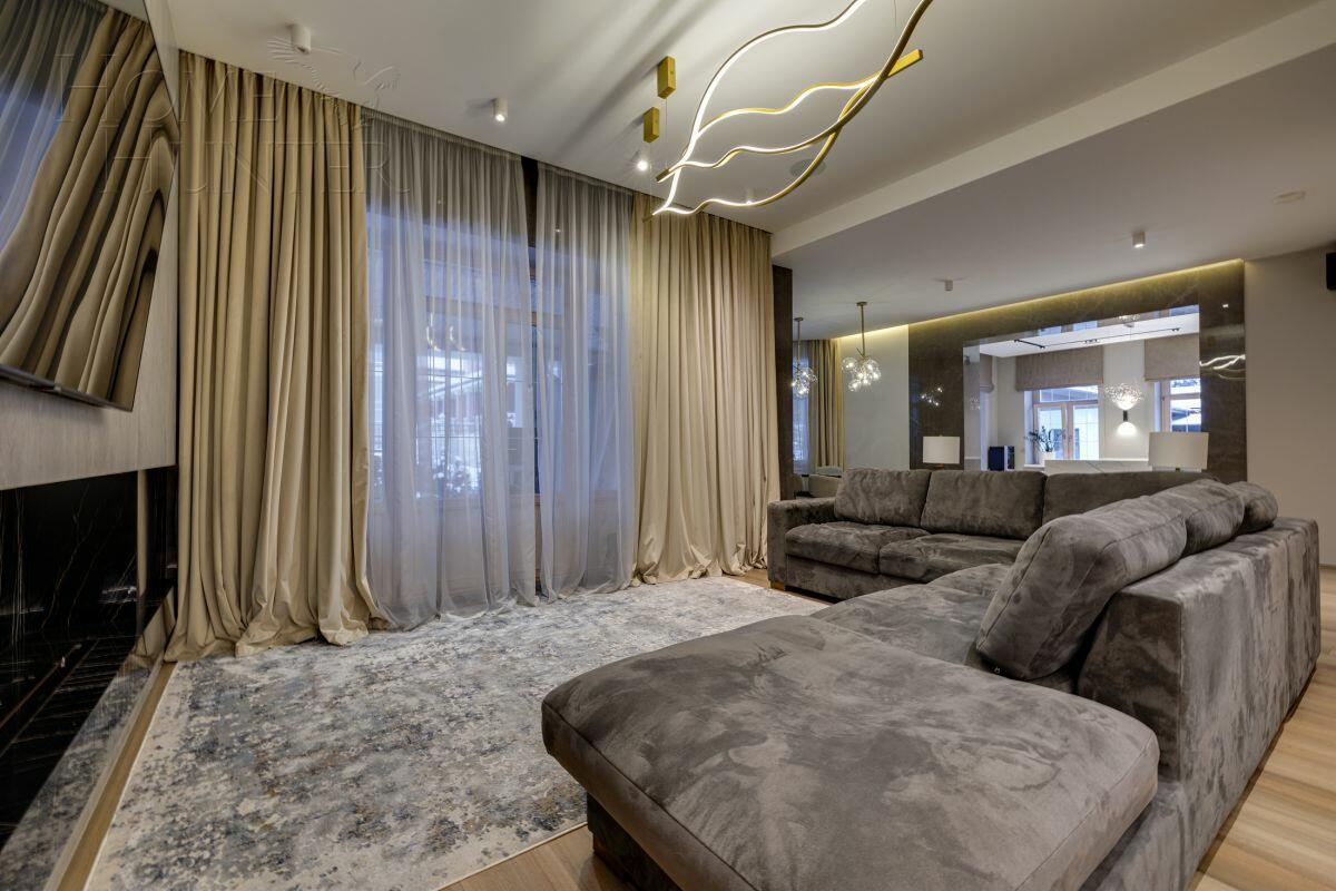 2-этажный коттедж 688 м² с отделкой