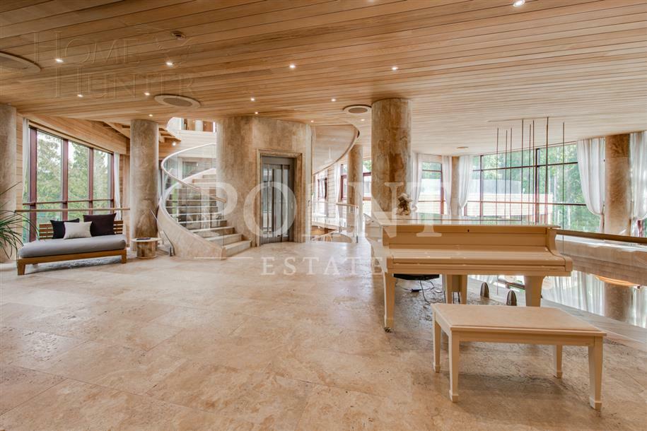 3-этажный коттедж 3 390 м² с отделкой