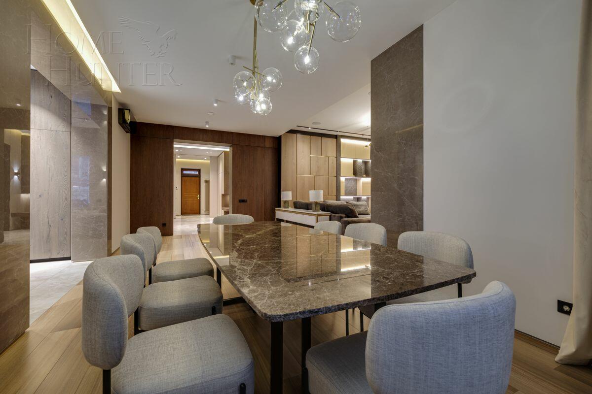 2-этажный коттедж 688 м² с отделкой