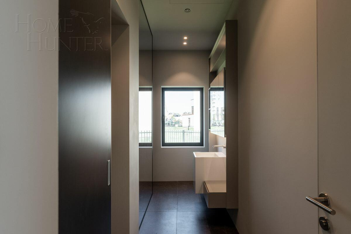 2-этажный коттедж 830 м² с отделкой