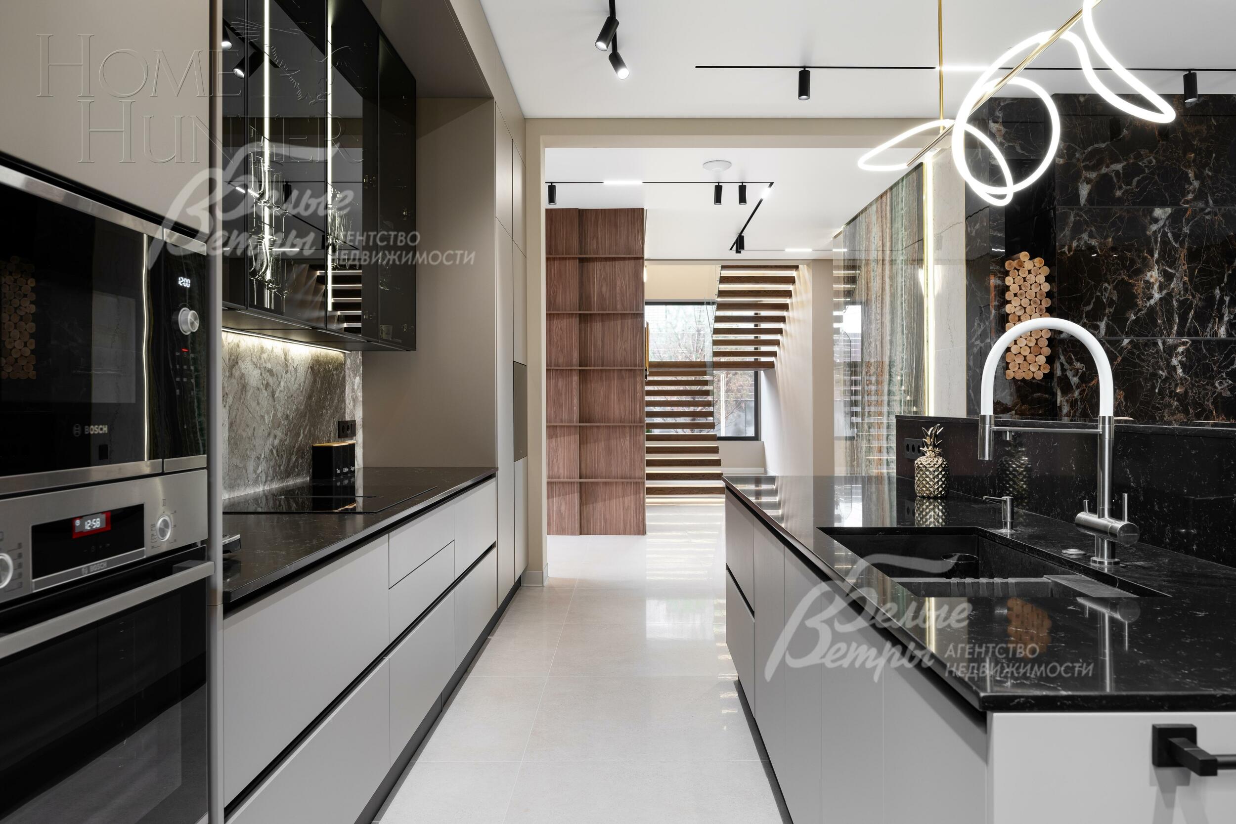 2-этажный коттедж 356 м² с отделкой