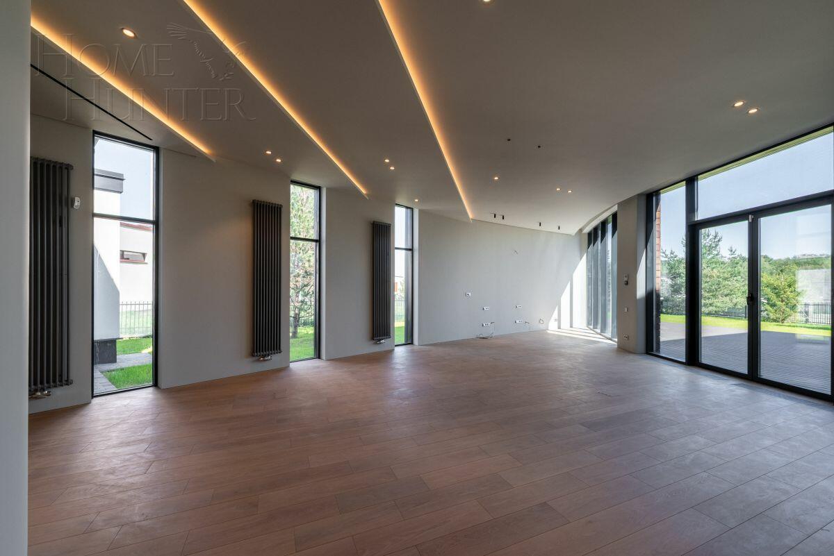 2-этажный коттедж 830 м² с отделкой