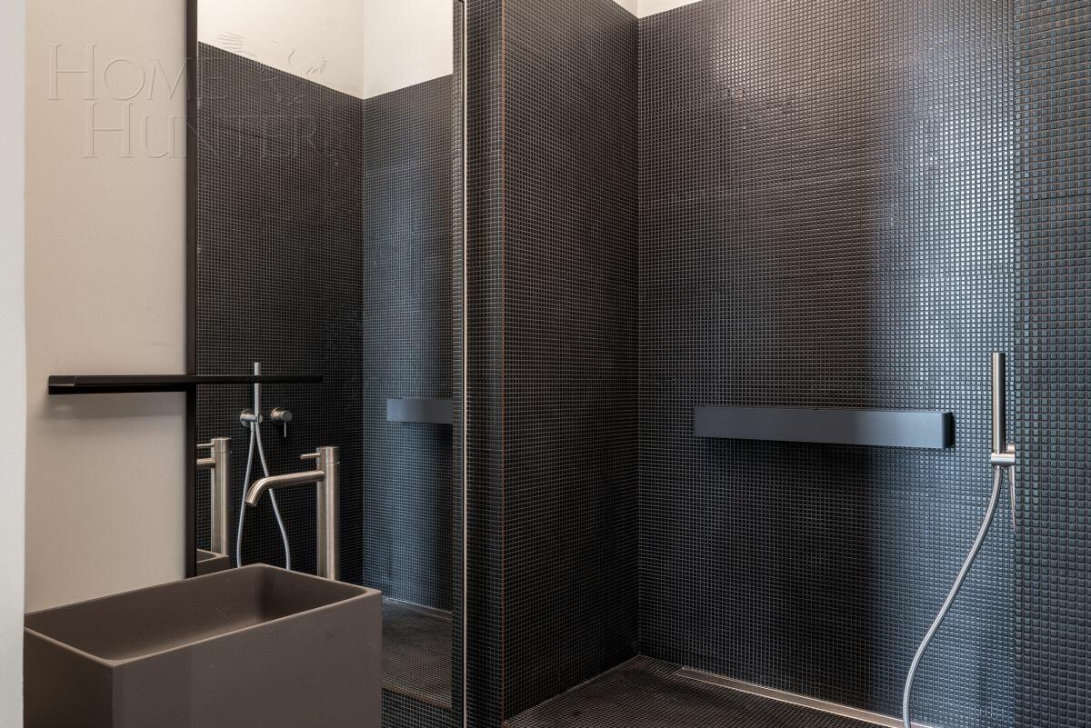 2-этажный коттедж 830 м² с отделкой