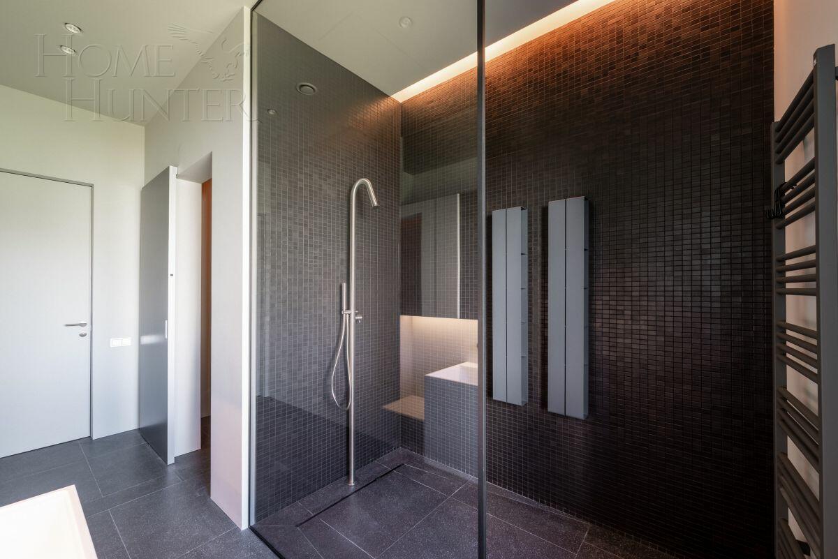 2-этажный коттедж 830 м² с отделкой