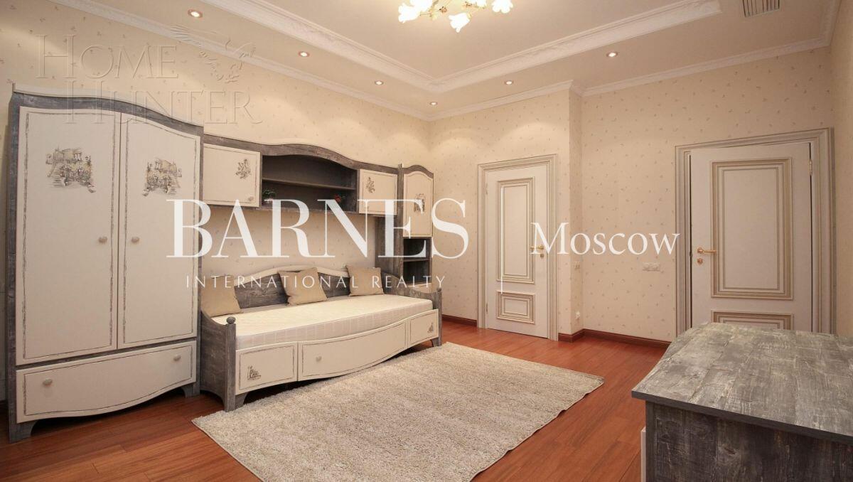 4-КОМН. КВАРТИРА С ОТДЕЛКОЙ 250 М² НА 7 ЭТАЖЕ