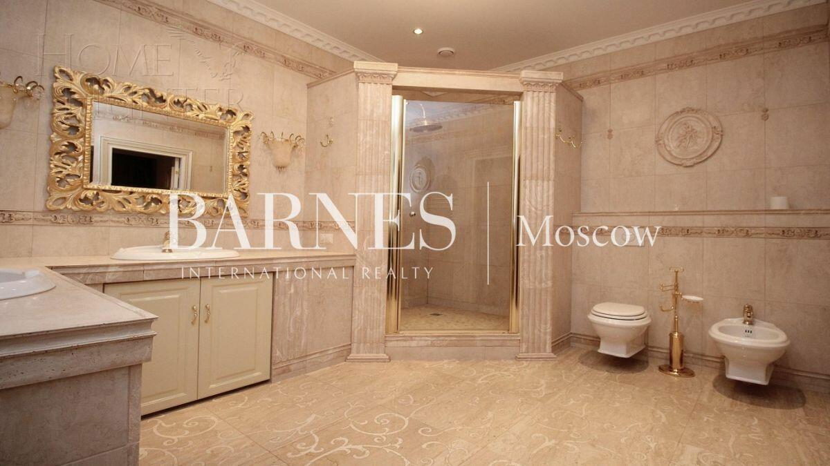 4-КОМН. КВАРТИРА С ОТДЕЛКОЙ 250 М² НА 7 ЭТАЖЕ