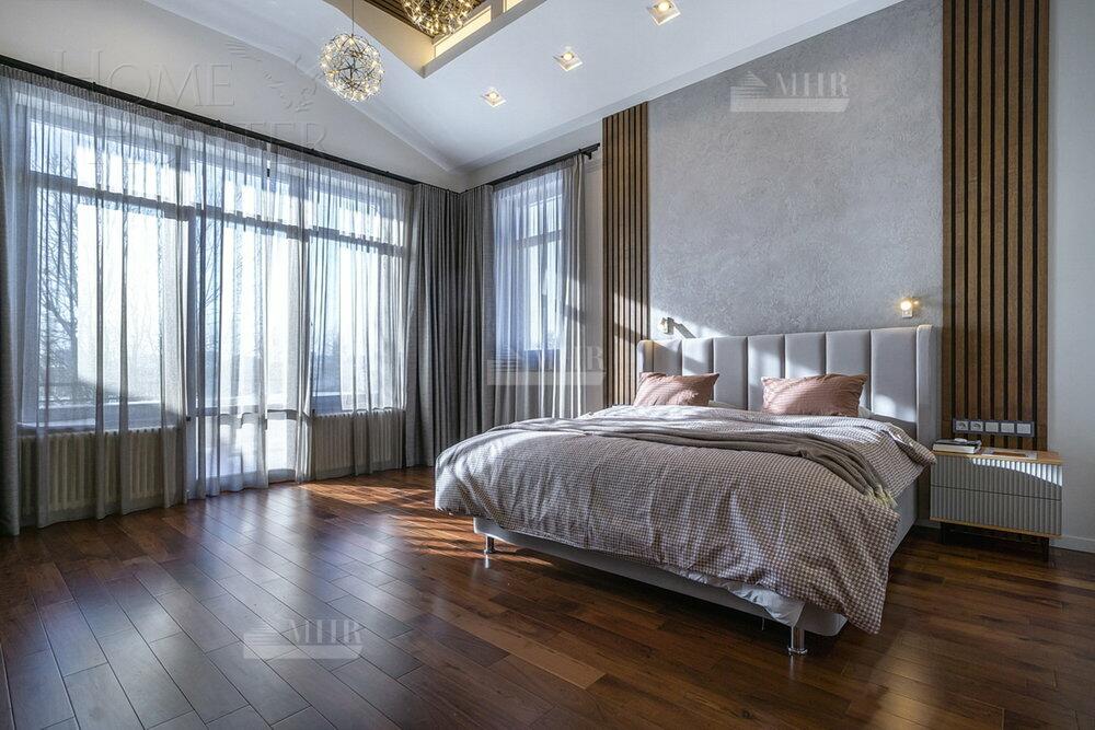 2-этажный коттедж 590 м² с отделкой