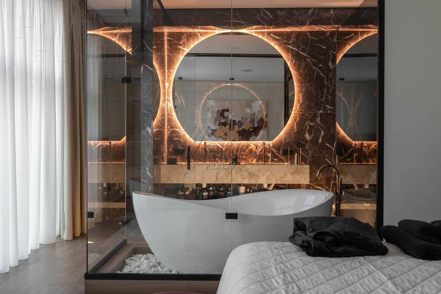 2-этажный коттедж 250 м² с отделкой