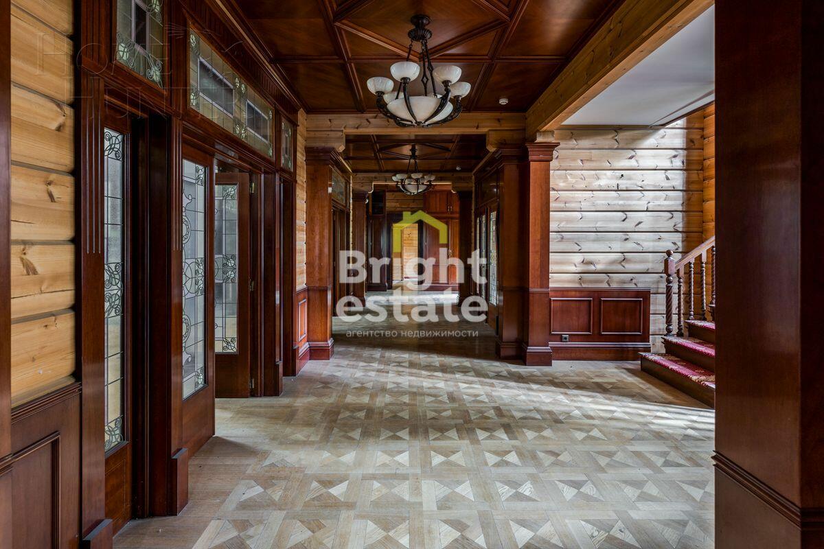 2-этажный коттедж 1 175.7 м² с отделкой