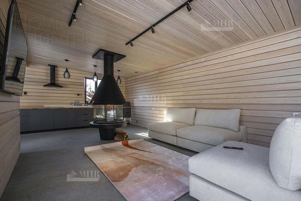 2-этажный коттедж 590 м² с отделкой