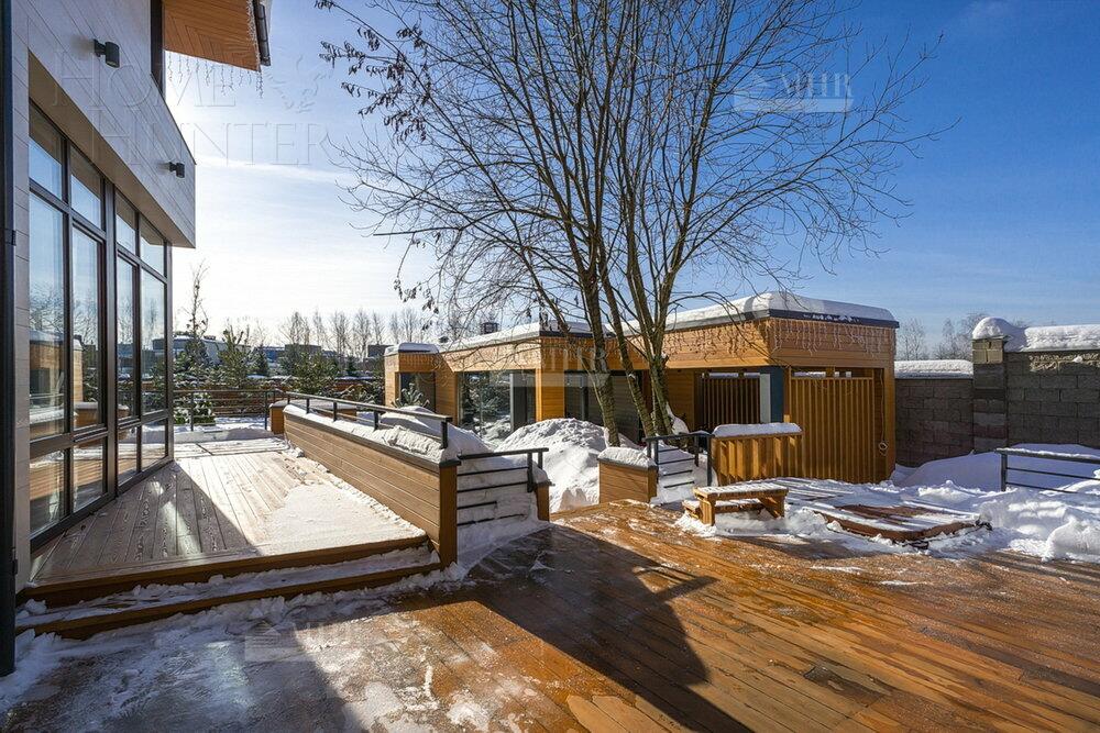 2-этажный коттедж 590 м² с отделкой