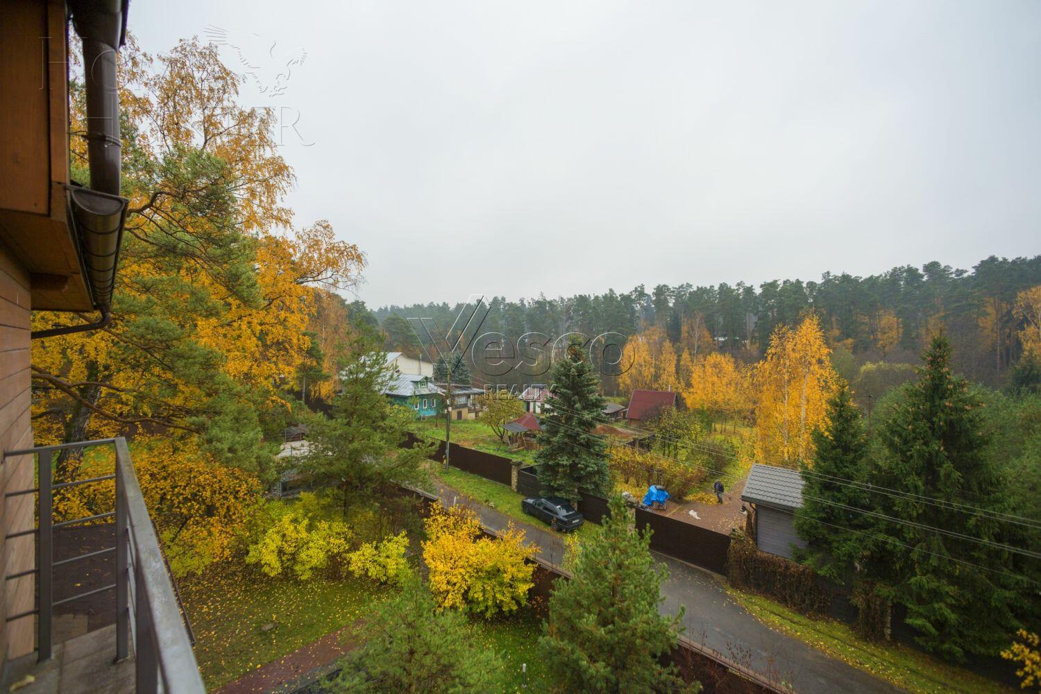 3-этажный коттедж 700 м² с отделкой