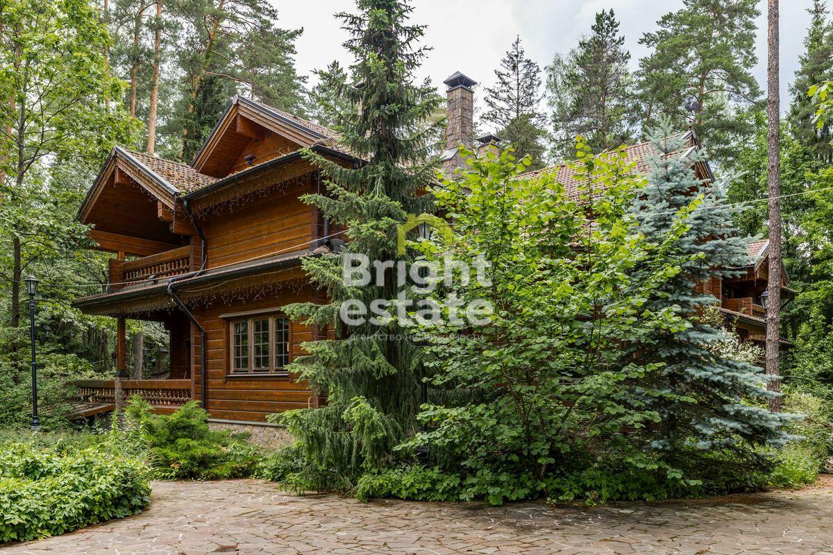 2-этажный коттедж 1 175.7 м² с отделкой