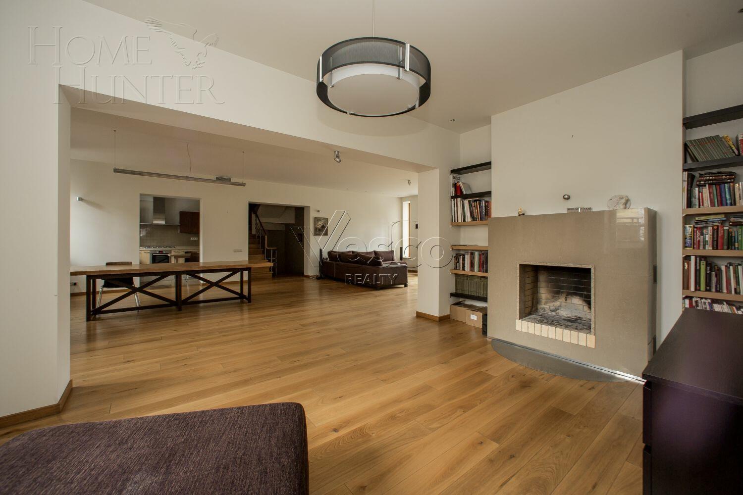 3-этажный коттедж 700 м² с отделкой