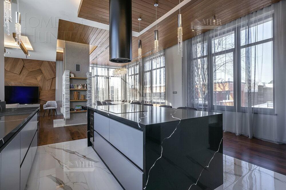 2-этажный коттедж 590 м² с отделкой