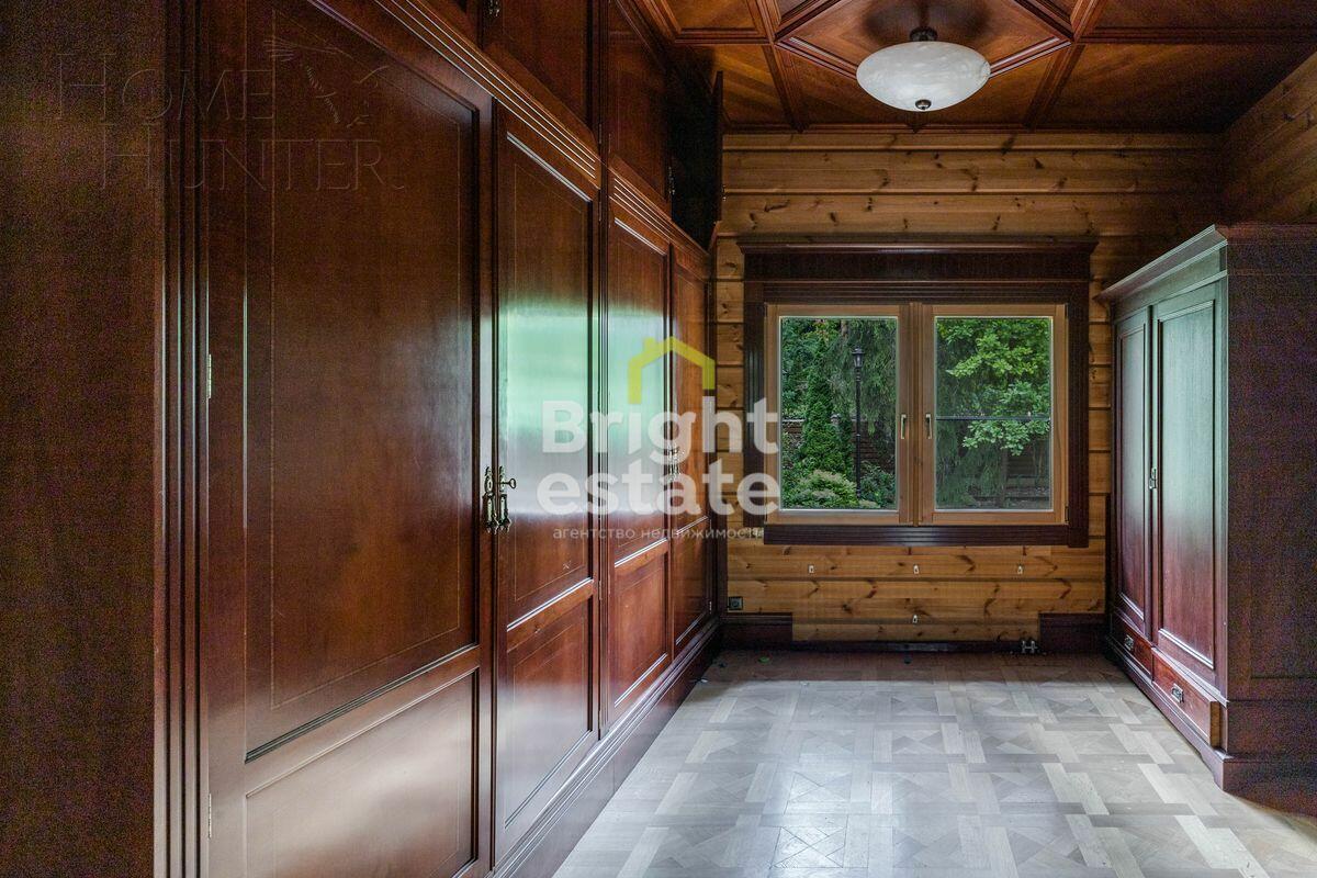 2-этажный коттедж 1 175.7 м² с отделкой