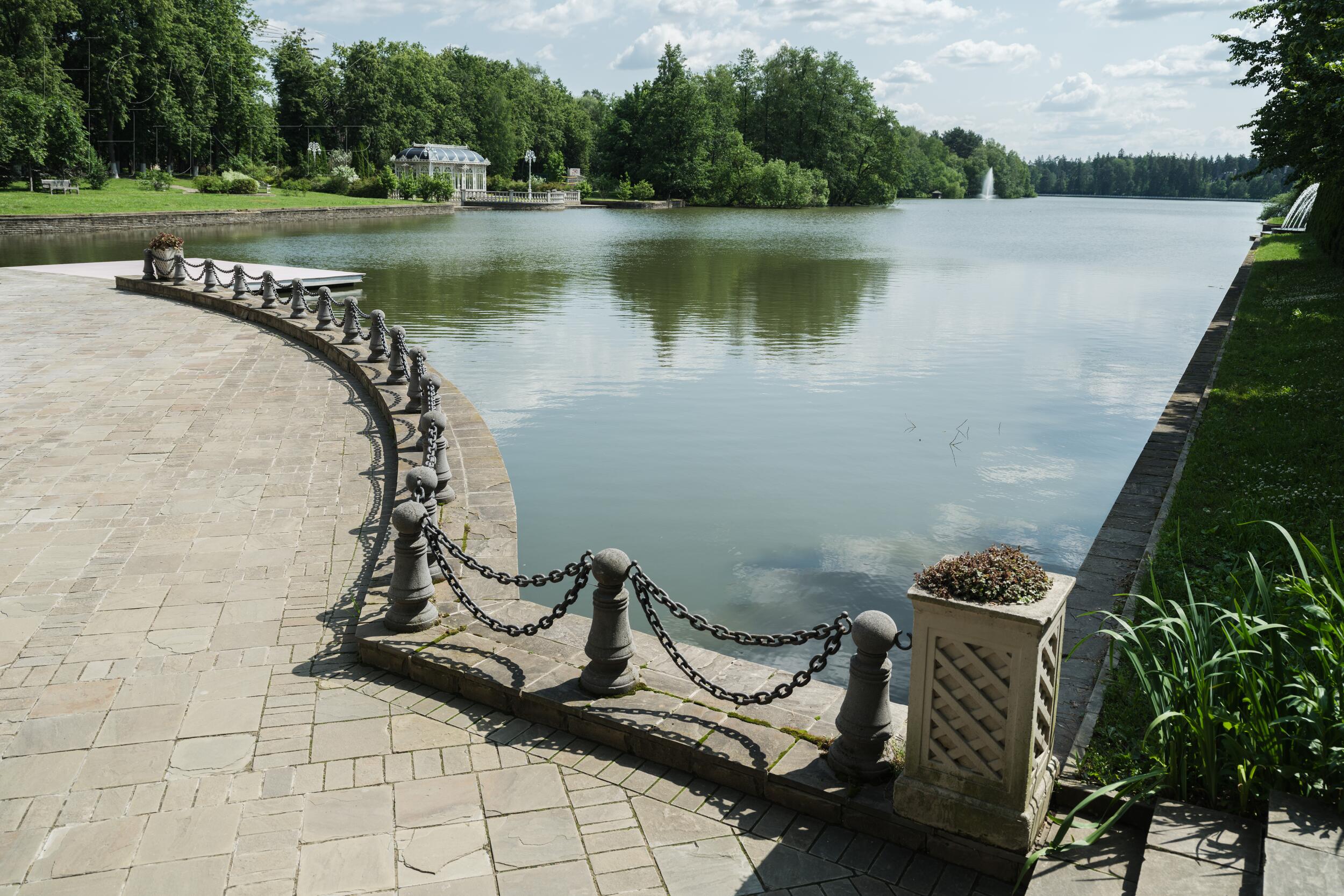 2-этажный коттедж 702 м² с отделкой