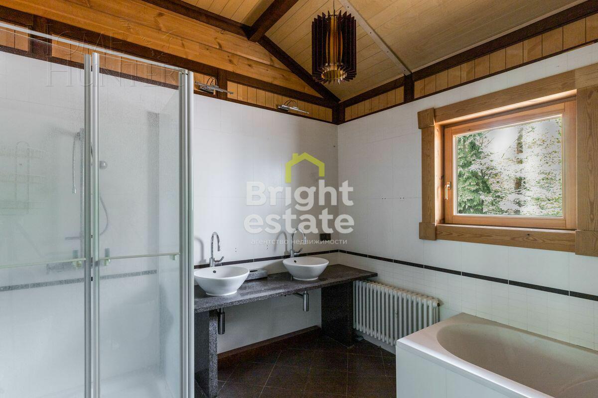 2-этажный коттедж 1 175.7 м² с отделкой